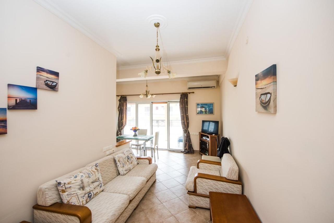 Pantelis Apartments Agios Georgios  Exterior photo